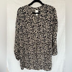 H&M Black and Cream Abstract Blouse